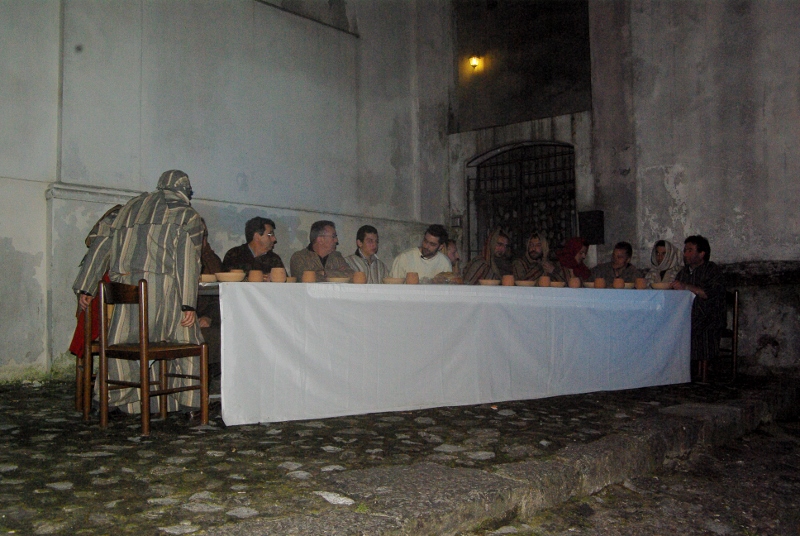 via-crucis-2013-parrocchia-san-pietro-1_0